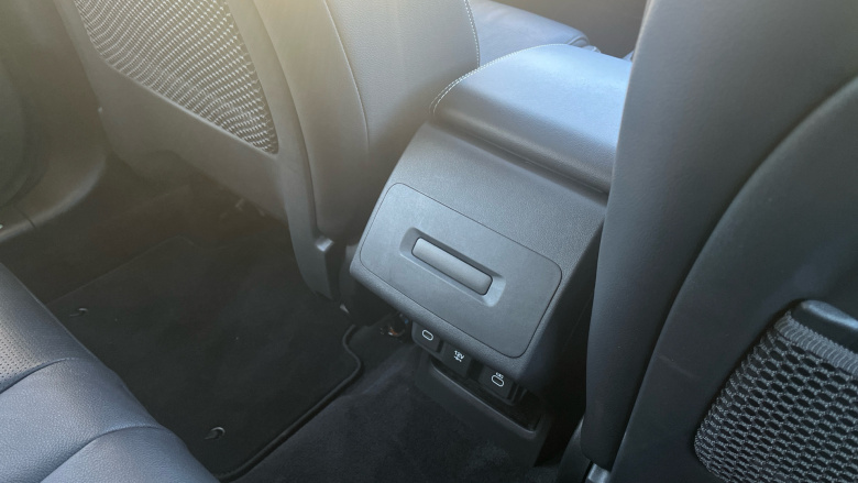 Jaguar I-Pace 294kW EV400 SE 90kWh 5dr Auto [11kW Charger] Electric Estate